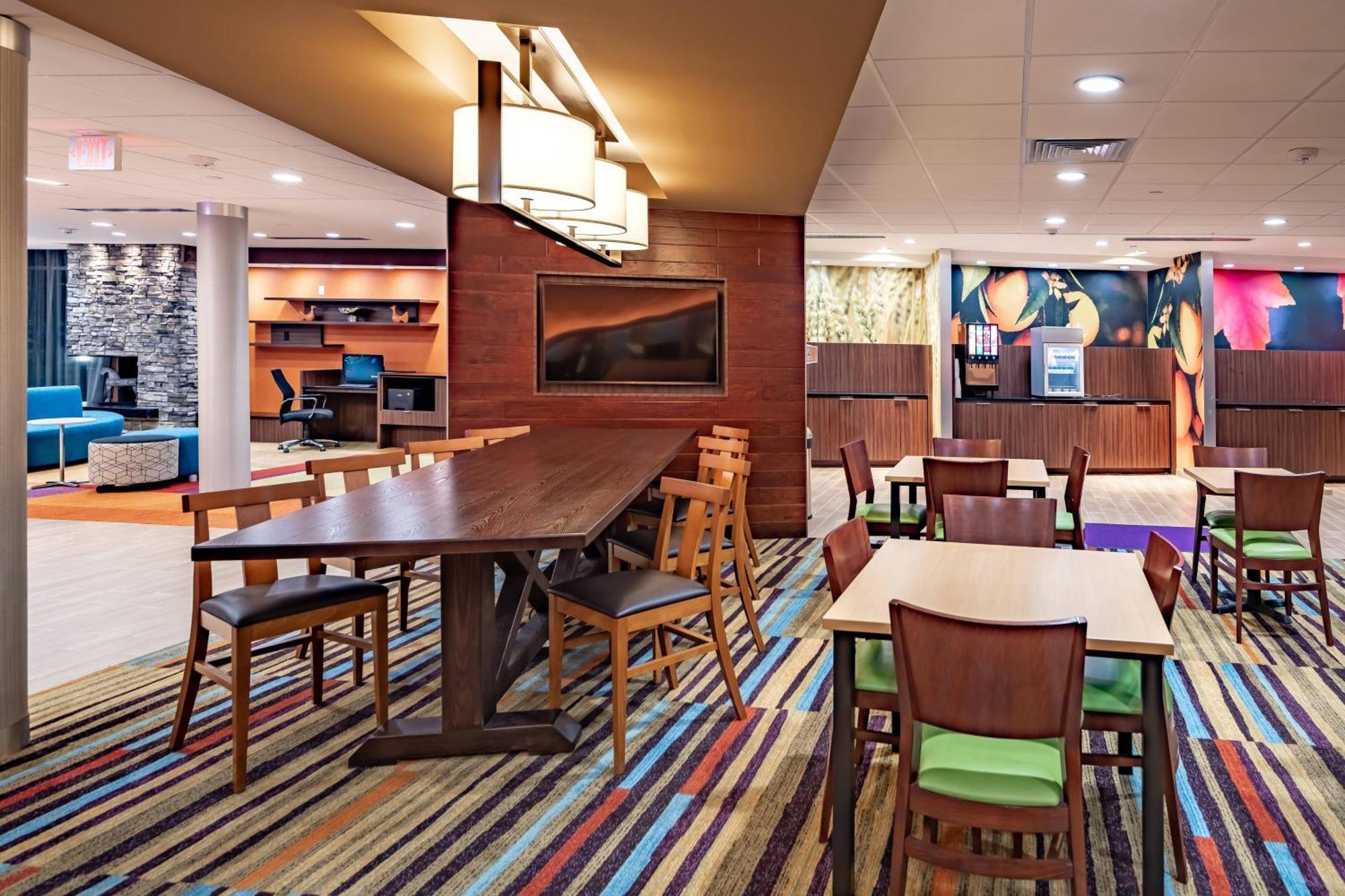 Fairfield Inn & Suites By Marriott Terrell Exteriör bild