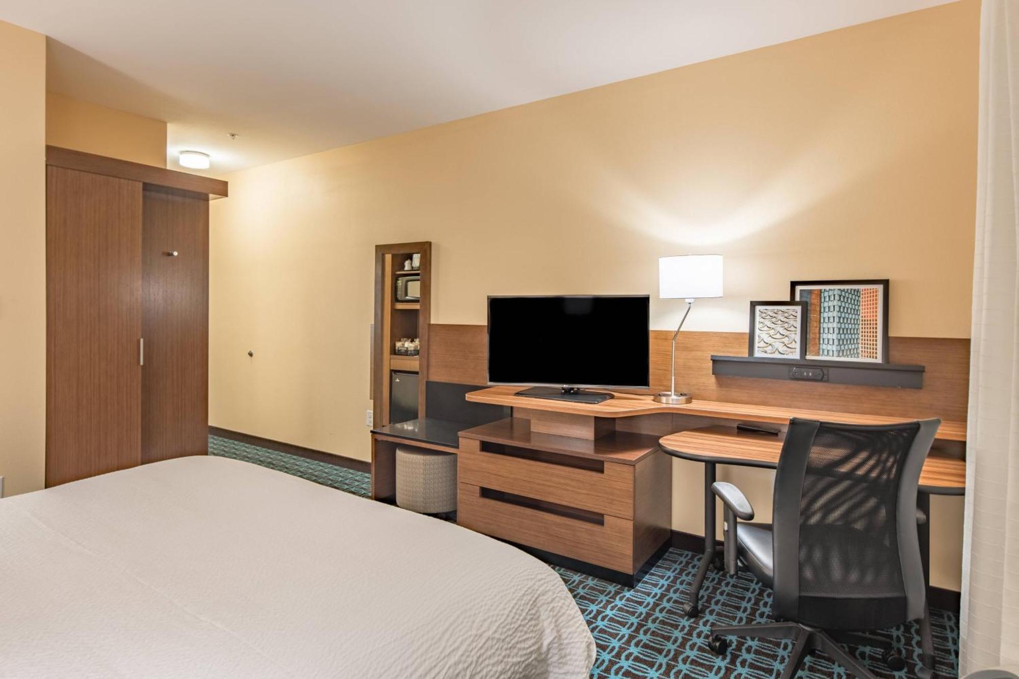 Fairfield Inn & Suites By Marriott Terrell Exteriör bild